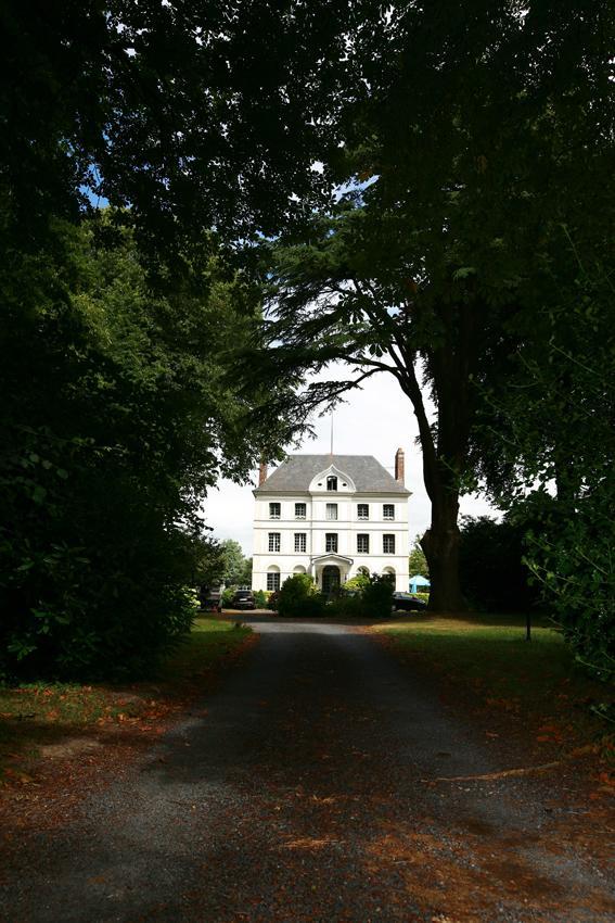 Le Domaine Du Lieu Athan ,Reserve Aux Adultes Bed & Breakfast Saint-Gâtien-des-Bois Exterior foto